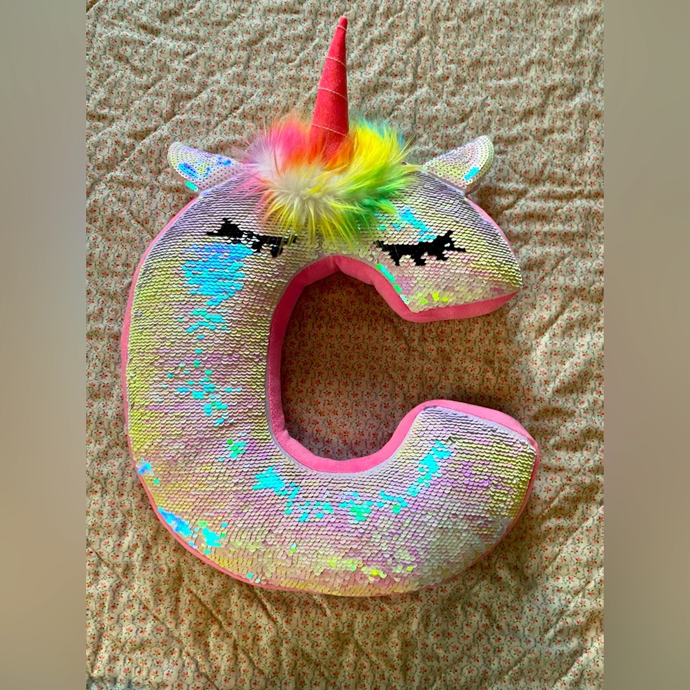 Sequin C-shaped unicorn pillow